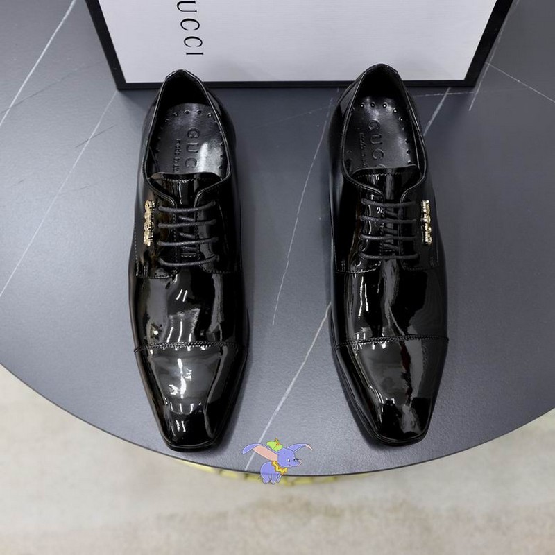 Gucci Men's Shoes 560